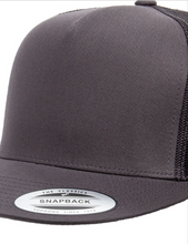 Load image into Gallery viewer, Classic Trucker Cap