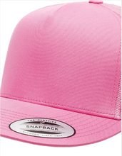 Load image into Gallery viewer, Classic Trucker Cap